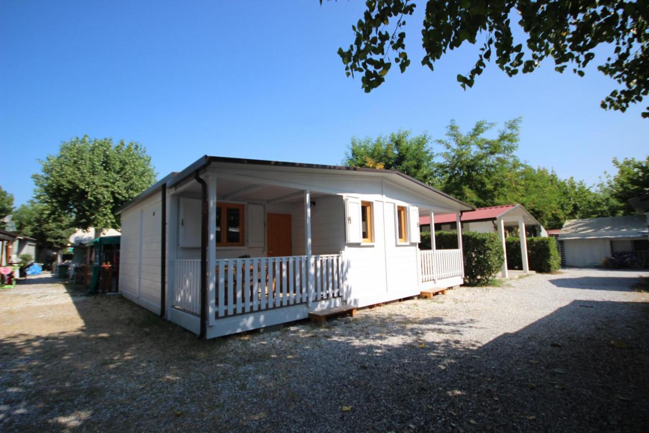 Hotel CAMPING CALATELLA parco di vacanza Marina di Massa Esterno foto